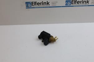 Gebruikte Vacuum ventiel Saab 9-3 II (YS3F) 1.9 TTiD 16V Prijs € 25,00 Margeregeling aangeboden door Auto Demontage Elferink B.V.