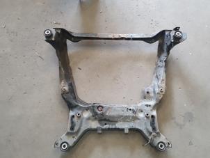Gebruikte Subframe Volvo V60 I (FW/GW) 2.0 T5 16V Prijs € 125,00 Margeregeling aangeboden door Auto Demontage Elferink B.V.