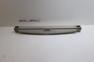 Gebruikte Bagageruimte Dekzeil Saab 9-3 Sport Estate (YS3F) 2.8 V6 Turbo 24V Prijs € 75,00 Margeregeling aangeboden door Auto Demontage Elferink B.V.