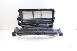 Gebruikte Koelvinhuis Volvo V60 II (ZW) 2.0 D3 16V Prijs € 500,00 Margeregeling aangeboden door Auto Demontage Elferink B.V.