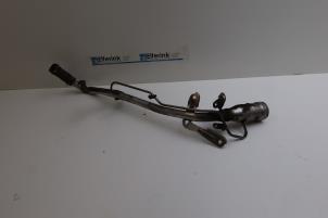 Gebruikte Vulpijp Brandstoftank Volvo V60 II (ZW) 2.0 D3 16V Prijs € 50,00 Margeregeling aangeboden door Auto Demontage Elferink B.V.