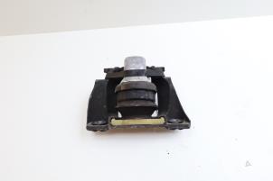 Gebruikte Motorsteun Volvo V60 II (ZW) 2.0 D3 16V Prijs € 50,00 Margeregeling aangeboden door Auto Demontage Elferink B.V.