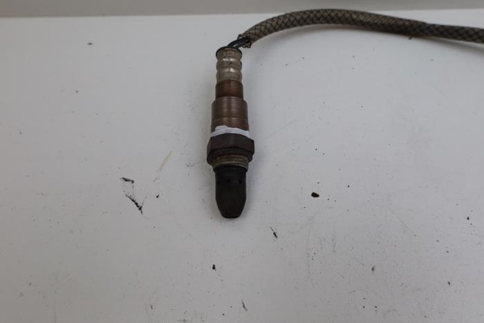 Lambda Sonde van een Volvo V60 II (ZW) 2.0 D3 16V 2019