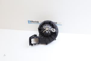 Gebruikte Chaufage Ventilatiemotor Saab 9-3 II Sport Sedan (YS3F) 1.8t 16V Prijs € 50,00 Margeregeling aangeboden door Auto Demontage Elferink B.V.