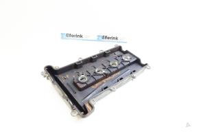 Gebruikte Kleppendeksel Saab 9-3 II Sport Sedan (YS3F) 1.8t 16V Prijs € 50,00 Margeregeling aangeboden door Auto Demontage Elferink B.V.