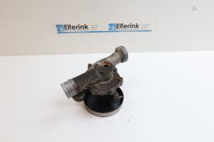 Gebruikte Waterpomp Saab 900 II (YS3D) 2.3 S,SE 16V Prijs € 40,00 Margeregeling aangeboden door Auto Demontage Elferink B.V.