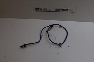 Gebruikte Lambda Sonde Saab 900 II (YS3D) 2.3 S,SE 16V Prijs € 50,00 Margeregeling aangeboden door Auto Demontage Elferink B.V.