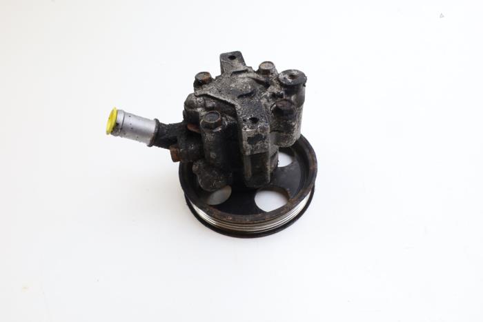 Stuurbekrachtiging Pomp van een Saab 9-5 (YS3G) 2.0 TiD 16V 2011