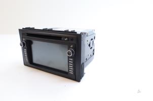 Gebruikte Radio CD Speler Saab 9-3 II Sport Sedan (YS3F) 1.9 TiD 16V Prijs € 300,00 Margeregeling aangeboden door Auto Demontage Elferink B.V.