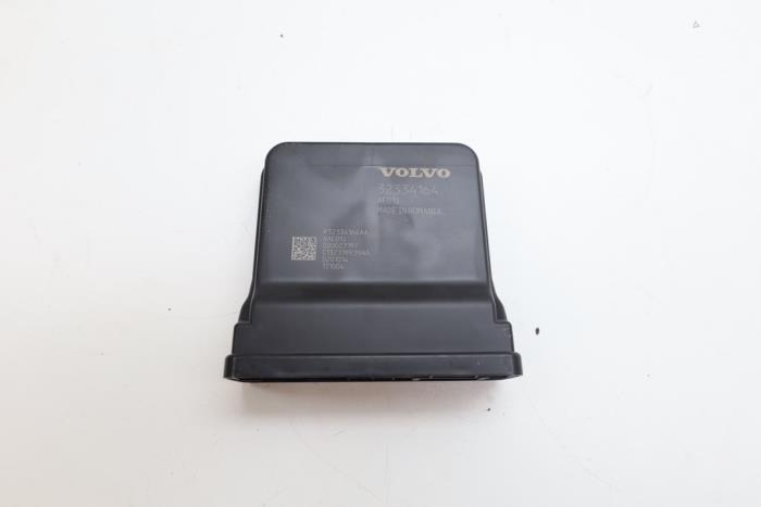 Gebruikte Module (diversen) Volvo XC40 (XZ) Recharge Twin 78 kWh Prijs € 250,00 Margeregeling aangeboden door Auto Demontage Elferink B.V.