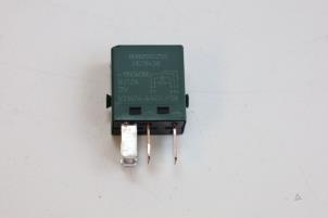 Gebruikte Relais Volvo XC40 (XZ) Recharge Twin 78 kWh Prijs € 25,00 Margeregeling aangeboden door Auto Demontage Elferink B.V.