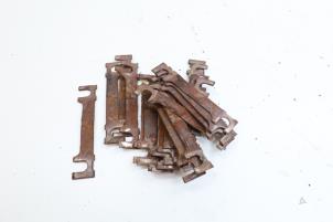 Gebruikte Diversen Saab 900 I 2.0 i 16V Prijs € 40,00 Margeregeling aangeboden door Auto Demontage Elferink B.V.