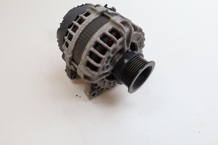 Gebruikte Dynamo Volvo XC60 I (DZ) 2.0 D4 16V Prijs € 50,00 Margeregeling aangeboden door Auto Demontage Elferink B.V.