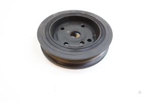 Gebruikte Krukas Poelie Volvo S80 (TR/TS) 2.4 SE 20V 170 Prijs € 35,00 Margeregeling aangeboden door Auto Demontage Elferink B.V.