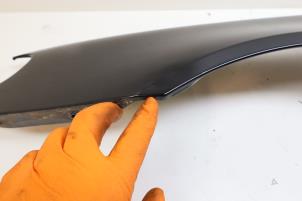 Gebruikte Scherm links-voor Volvo V70 (BW) 2.4 D5 20V 205 Prijs € 75,00 Margeregeling aangeboden door Auto Demontage Elferink B.V.