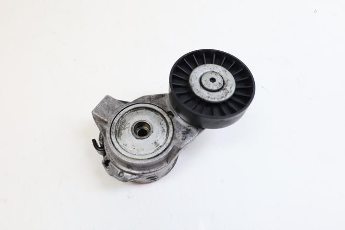 Gebruikte Spanner multiriem Saab 9-5 Estate (YS3E) 2.3 Turbo 16V Aero TS Prijs € 25,00 Margeregeling aangeboden door Auto Demontage Elferink B.V.