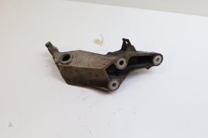 Gebruikte Motorrubber Saab 9-5 Estate (YS3E) 2.3 Turbo 16V Prijs € 40,00 Margeregeling aangeboden door Auto Demontage Elferink B.V.