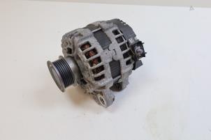 Gebruikte Dynamo Volvo XC60 II (UZ) 2.0 T5 16V AWD Prijs € 75,00 Margeregeling aangeboden door Auto Demontage Elferink B.V.