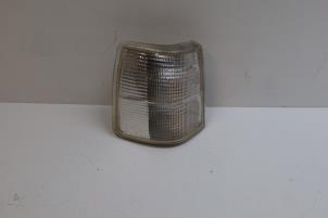 Gebruikte Pinker rechts Volvo 740 Estate 2.3i Prijs € 25,00 Margeregeling aangeboden door Auto Demontage Elferink B.V.