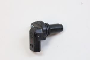 Gebruikte Sensor Nokkenas Volvo XC60 II (UZ) 2.0 T5 16V AWD Prijs € 25,00 Margeregeling aangeboden door Auto Demontage Elferink B.V.