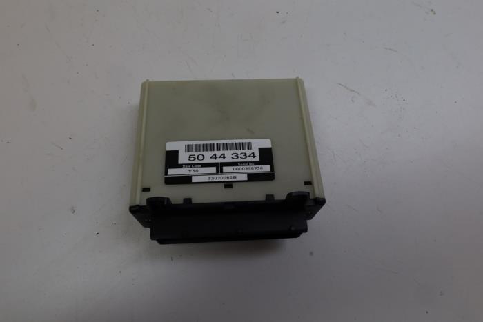 Gebruikte Computer Verlichting Saab 9-3 I (YS3D) 2.0t 16V Ecopower Prijs € 75,00 Margeregeling aangeboden door Auto Demontage Elferink B.V.