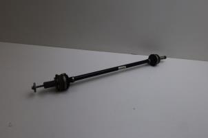 Gebruikte Aandrijfas links-achter Volvo XC60 II (UZ) 2.0 T5 16V AWD Prijs € 150,00 Margeregeling aangeboden door Auto Demontage Elferink B.V.