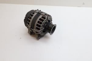 Gebruikte Dynamo Volvo V40 (MV) 2.0 D2 16V Prijs € 50,00 Margeregeling aangeboden door Auto Demontage Elferink B.V.