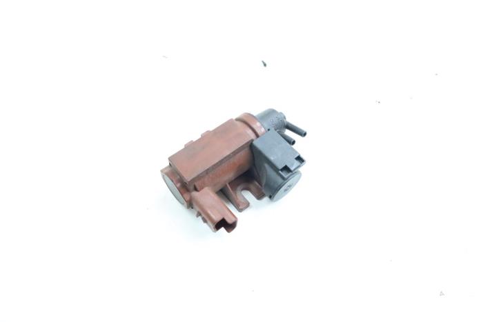 Gebruikte Turbodrukregelaar Volvo V70 (BW) 2.0 D 16V Prijs € 25,00 Margeregeling aangeboden door Auto Demontage Elferink B.V.