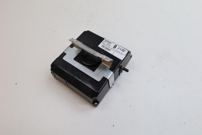 Gebruikte Telefoon Module Volvo XC90 I 2.9 T6 24V Prijs € 40,00 Margeregeling aangeboden door Auto Demontage Elferink B.V.