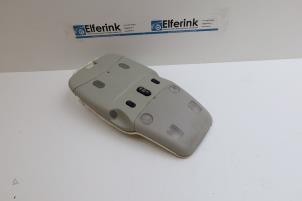 Gebruikte Binnenverlichting voor Saab 9-3 II Sport Sedan (YS3F) 2.0t 16V Prijs € 25,00 Margeregeling aangeboden door Auto Demontage Elferink B.V.