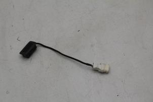 Gebruikte Telefoon Saab 9-3 I (YS3D) 2.0 SE Turbo 16V Prijs € 25,00 Margeregeling aangeboden door Auto Demontage Elferink B.V.