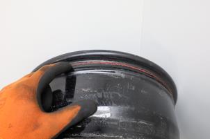 Gebruikte Velg Volvo V40 (MV) 2.0 D2 16V Prijs € 40,00 Margeregeling aangeboden door Auto Demontage Elferink B.V.