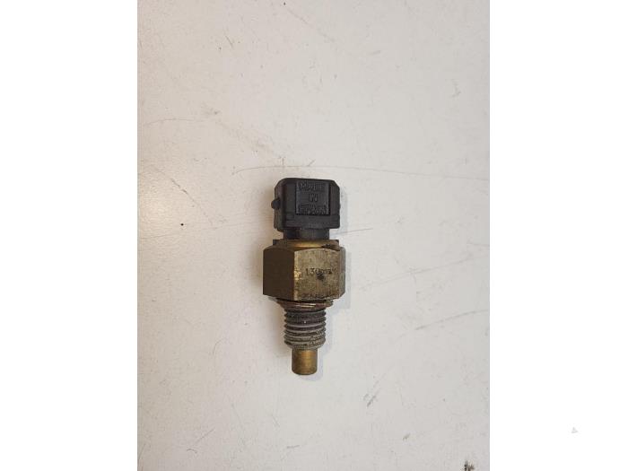 Gebruikte Motor Temperatuursensor Volvo V40 (VW) 1.8 16V Prijs € 25,00 Margeregeling aangeboden door Auto Demontage Elferink B.V.