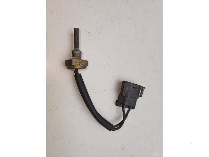 Gebruikte Motor Temperatuursensor Volvo 9-Serie Prijs € 25,00 Margeregeling aangeboden door Auto Demontage Elferink B.V.
