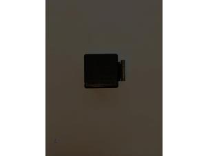 Gebruikte Relais Saab 90 2.0 Prijs € 25,00 Margeregeling aangeboden door Auto Demontage Elferink B.V.