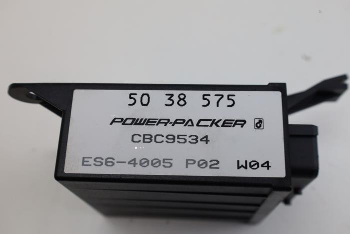 Gebruikte Cabriokap computer Saab 9-3 I (YS3D) 2.0,S 16V Prijs € 100,00 Margeregeling aangeboden door Auto Demontage Elferink B.V.