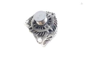 Gebruikte Dynamo Mercedes Vito (447.6) 1.6 111 CDI 16V Prijs € 90,00 Margeregeling aangeboden door Auto Demontage Elferink B.V.