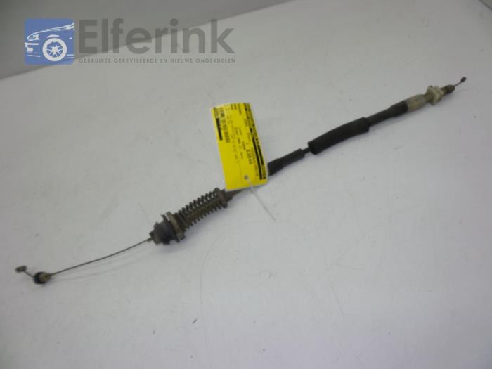 Throttle cable Saab 9000