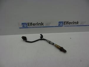 Gebruikte Lambda Sonde Saab 9-3 Sport Estate (YS3F) 2.8 V6 Turbo 24V Prijs € 50,00 Margeregeling aangeboden door Auto Demontage Elferink B.V.