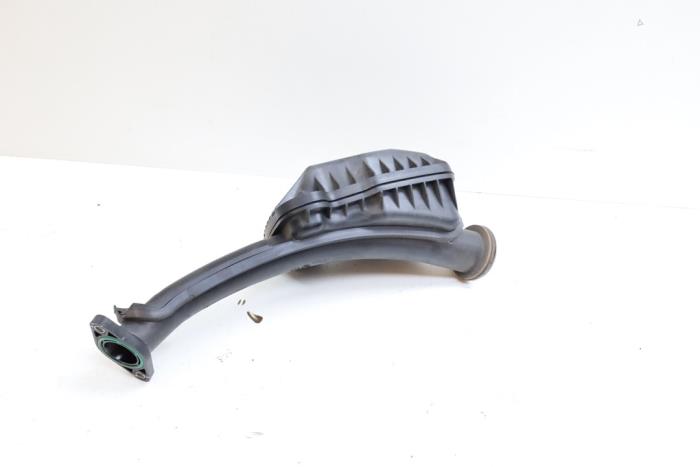 Resonantiehuis van een Volvo XC60 I (DZ) 2.4 D4 20V AWD 2016