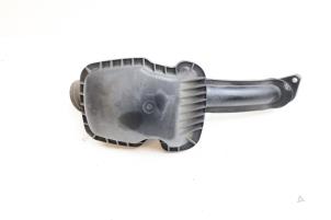 Gebruikte Resonantiehuis Volvo XC60 I (DZ) 2.4 D4 20V AWD Prijs € 50,00 Margeregeling aangeboden door Auto Demontage Elferink B.V.