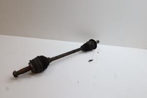 Gebruikte Aandrijfas links-achter Mercedes Vito (639.6) 2.2 111 CDI 16V Prijs € 75,00 Margeregeling aangeboden door Auto Demontage Elferink B.V.