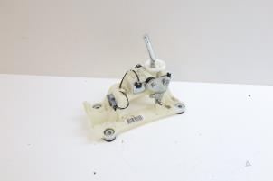 Gebruikte Pook Volvo V60 Cross Country I (FZ) 2.0 D4 16V Prijs € 40,00 Margeregeling aangeboden door Auto Demontage Elferink B.V.