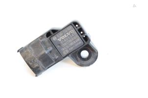 Gebruikte Map Sensor (inlaatspruitstuk) Volvo V60 Cross Country I (FZ) 2.0 D4 16V Prijs € 30,00 Margeregeling aangeboden door Auto Demontage Elferink B.V.