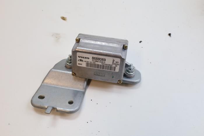 Gebruikte ABS Sensor Volvo V70 (SW) 2.4 D5 20V Prijs € 125,00 Margeregeling aangeboden door Auto Demontage Elferink B.V.