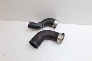 Gebruikte Intercooler Slang Lynk &amp; Co 01 1.5 PHEV Prijs € 75,00 Margeregeling aangeboden door Auto Demontage Elferink B.V.