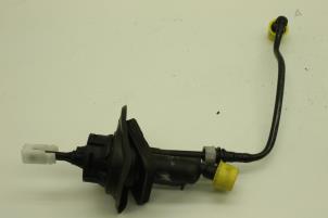 Gebruikte Koppelingspomp Volvo S40 (MS) 1.8 16V Prijs € 50,00 Margeregeling aangeboden door Auto Demontage Elferink B.V.