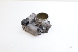 Gebruikte Gasklephuis Volvo V70 (BW) 1.6 T4 16V Prijs € 40,00 Margeregeling aangeboden door Auto Demontage Elferink B.V.