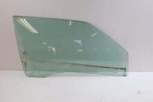 Gebruikte Deurruit 2Deurs rechts Saab 9-3 II (YS3F) 1.9 TTiD 16V Prijs € 100,00 Margeregeling aangeboden door Auto Demontage Elferink B.V.