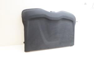 Gebruikte Hoedenplank Volvo V40 (MV) 1.6 D2 Prijs € 100,00 Margeregeling aangeboden door Auto Demontage Elferink B.V.